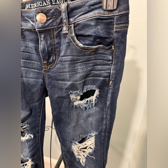 American Eagle Super Low Jeggings Blue Jeans Denim Women Size 4  Distressed - Picture 3 of 14